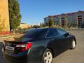 Toyota Camry 2013 года за 7 600 000 тг. в Актобе – фото 2