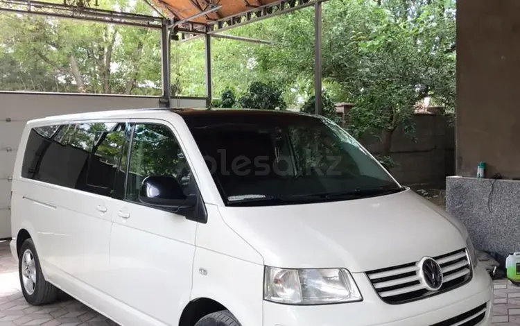 Volkswagen Caravelle 2005 годаfor8 000 000 тг. в Петропавловск