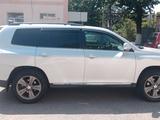 Toyota Highlander 2011 года за 13 200 000 тг. в Шымкент – фото 3