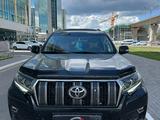 Toyota Land Cruiser Prado 2017 годаfor22 900 000 тг. в Астана