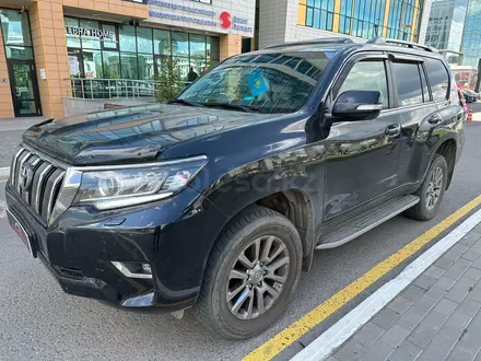 Toyota Land Cruiser Prado 2017 года за 22 900 000 тг. в Астана – фото 21