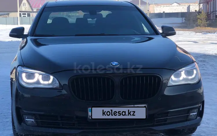 BMW 760 2014 года за 13 500 000 тг. в Астана