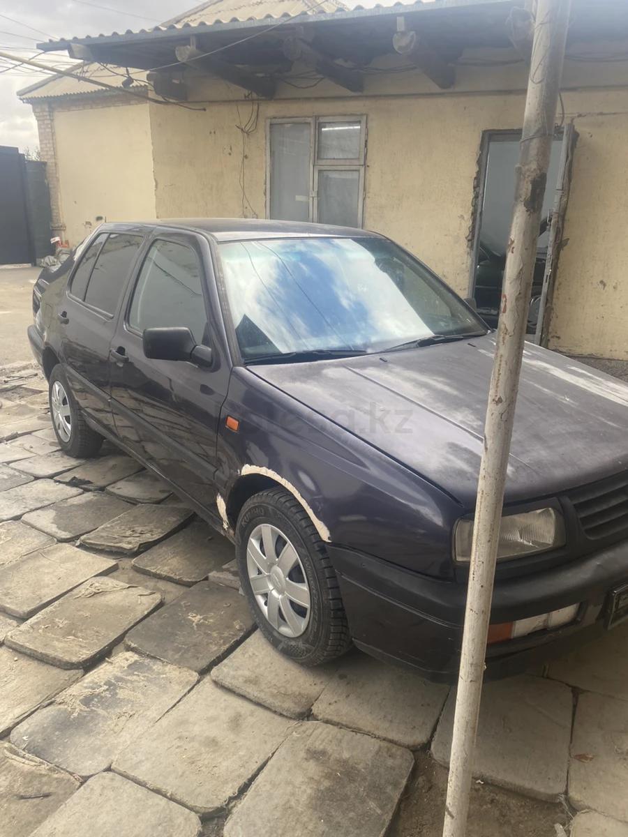 Volkswagen Vento 1994 г.