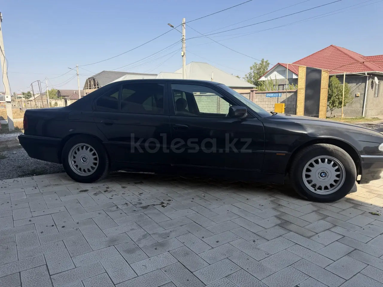 BMW 7 Series, 2000