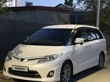 Toyota Estima 2012 года за 4 700 000 тг. в Атырау