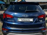 Hyundai Santa Fe 2016 годаүшін10 500 000 тг. в Семей – фото 2