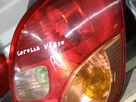 Задний левый правый фонарь (фара, плафон, стоп, габарит) Corolla Verso за 25 000 тг. в Алматы – фото 2