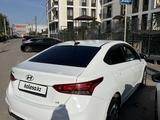 Hyundai Accent 2019 года за 5 850 000 тг. в Алматы – фото 2