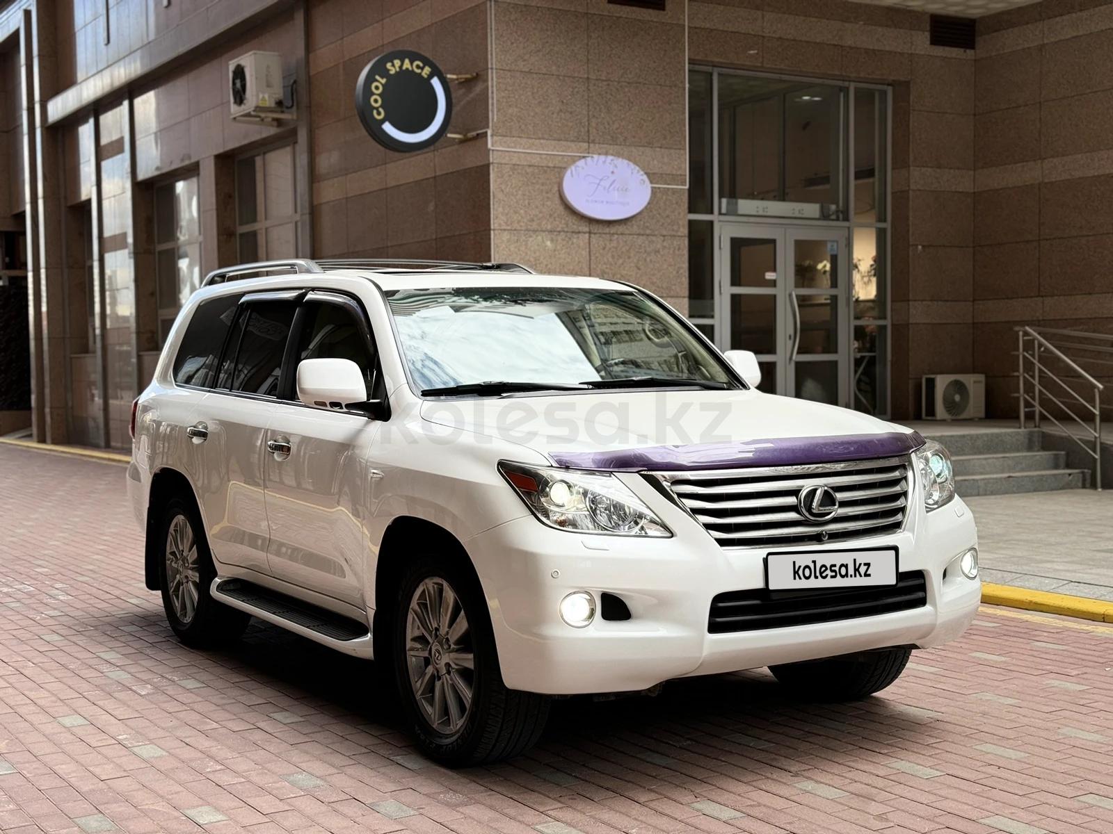 Lexus LX 570 2010 г.