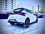 Hyundai i20 2023 годаfor8 300 000 тг. в Астана – фото 2