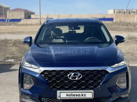 Hyundai Santa Fe 2019 года за 14 000 000 тг. в Актау – фото 2