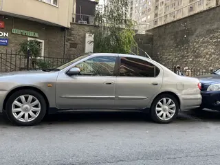 Nissan Cefiro