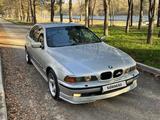 BMW 528 1997 года за 3 750 000 тг. в Алматы