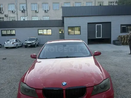 BMW 330 2006 года за 5 500 000 тг. в Алматы – фото 2