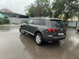 Volkswagen Touareg 2008 годаүшін6 800 000 тг. в Алматы – фото 3