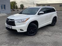 Toyota Highlander 2014 года за 18 000 000 тг. в Павлодар