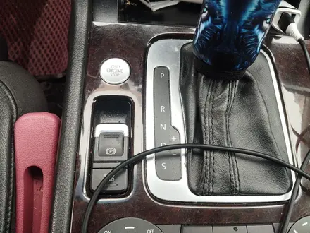 Volkswagen Touareg 2012 года за 10 000 000 тг. в Астана – фото 4