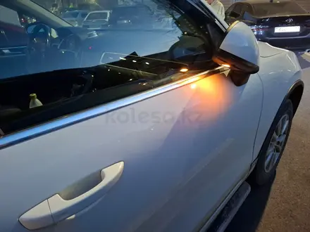 Volkswagen Touareg 2012 года за 10 000 000 тг. в Астана – фото 48