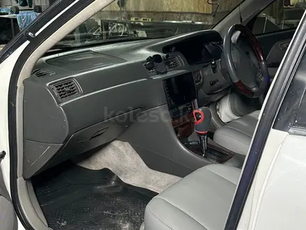 Toyota Mark II Qualis 1997 года за 5 000 000 тг. в Алматы – фото 7