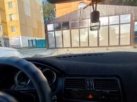 Volkswagen Golf 2000 годаүшін2 500 000 тг. в Уральск