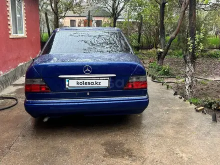 Mercedes-Benz E 220 1995 года за 1 750 000 тг. в Шымкент – фото 6