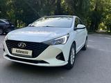 Hyundai Accent 2021 года за 7 200 000 тг. в Тараз – фото 2