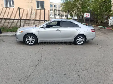 Toyota Camry 2010 года за 6 700 000 тг. в Усть-Каменогорск – фото 2