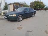 Toyota Camry 2000 годаfor3 200 000 тг. в Астана