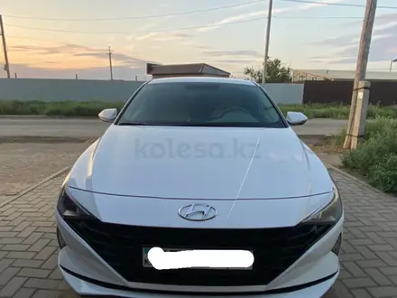 Hyundai Elantra 2021 года за 10 000 000 тг. в Уральск – фото 6