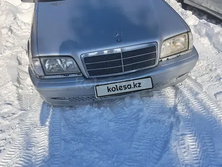 Mercedes-Benz C 220 1996 года за 2 500 000 тг. в Усть-Каменогорск – фото 2