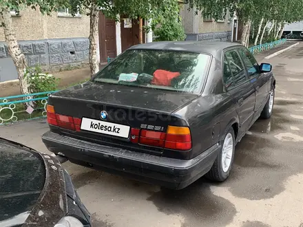 BMW 525 1992 года за 1 500 000 тг. в Кокшетау – фото 3