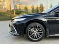 Toyota Camry 2021 годаүшін17 500 000 тг. в Астана – фото 10