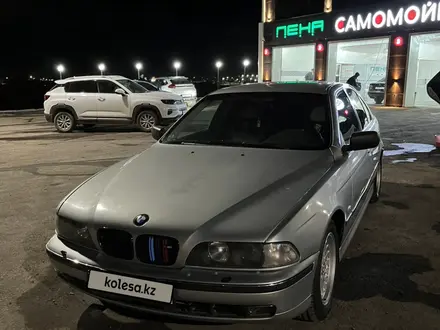 BMW 528 1997 года за 3 800 000 тг. в Караганда – фото 5