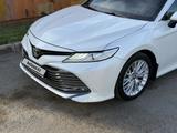 Toyota Camry 2019 годаүшін13 500 000 тг. в Астана – фото 3