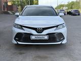 Toyota Camry 2019 годаүшін13 500 000 тг. в Астана – фото 2