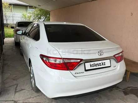 Toyota Camry 2017 года за 10 000 000 тг. в Алматы – фото 6