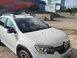 Renault Sandero Stepway 2022 года за 6 100 000 тг. в Уральск