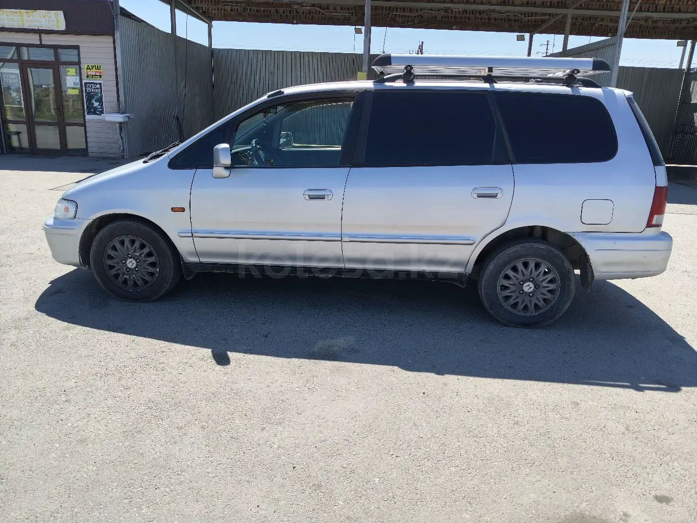 Honda Shuttle, 2000