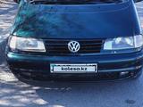 Volkswagen Sharan 1996 годаүшін1 000 000 тг. в Кентау