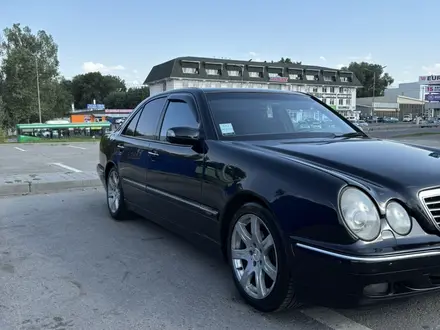 Mercedes-Benz E 280 2001 года за 4 800 000 тг. в Алматы