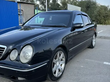 Mercedes-Benz E 280 2001 года за 4 800 000 тг. в Алматы – фото 3