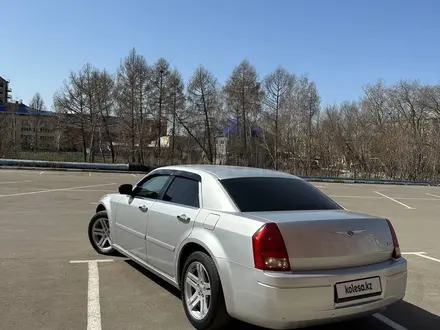 Chrysler 300C 2009 года за 7 000 000 тг. в Петропавловск – фото 5