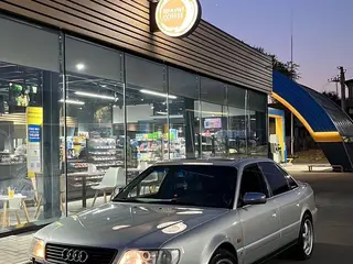 Audi S6, 1995