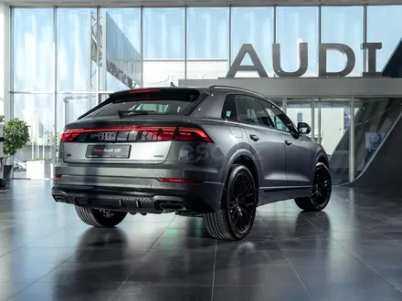 Audi Q8 55 TFSI Quattro 2026 года за 64 750 000 тг. в Алматы – фото 7