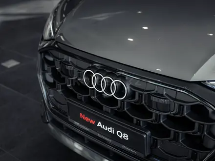 Audi Q8 55 TFSI Quattro 2026 года за 64 750 000 тг. в Алматы – фото 11