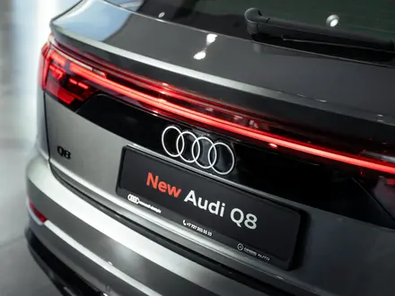Audi Q8 55 TFSI Quattro 2026 года за 64 750 000 тг. в Алматы – фото 13