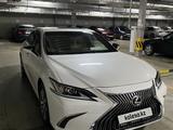 Lexus ES 250 2020 года за 22 500 000 тг. в Алматы