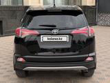Toyota RAV4 2018 года за 10 000 000 тг. в Шымкент – фото 5