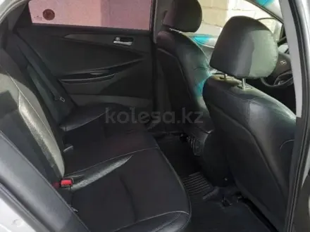 Hyundai Sonata 2012 года за 5 500 000 тг. в Астана – фото 30