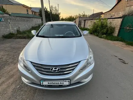 Hyundai Sonata 2012 года за 5 500 000 тг. в Астана – фото 2